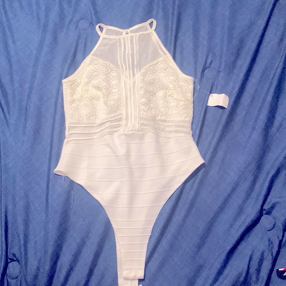 ❗️BRAND NEW NEVER WORN❗️White Mesh Bodysuit